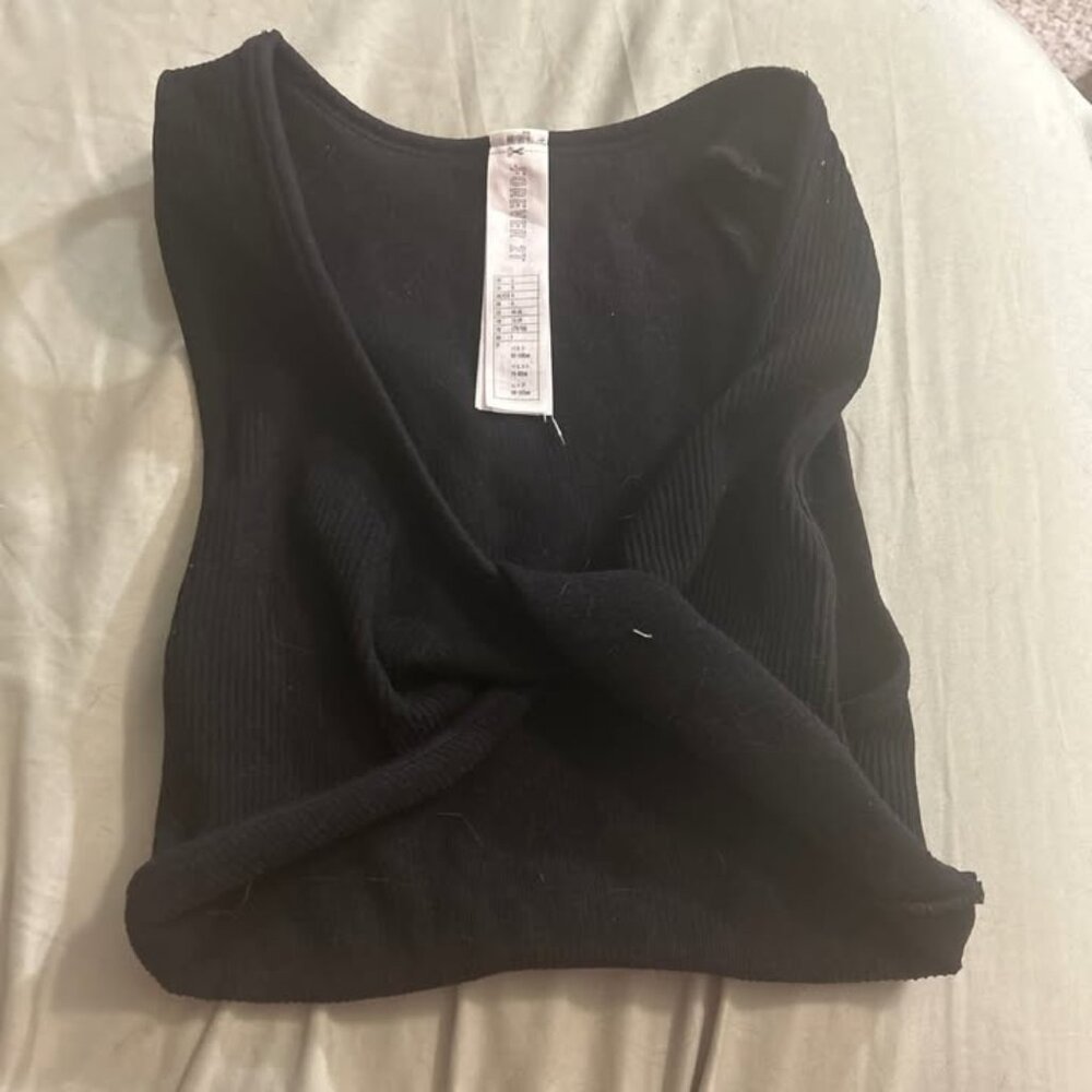 forever 21 criss cross crop top